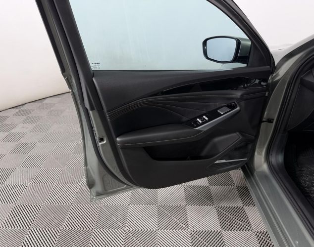 Geely Preface  Флагман
