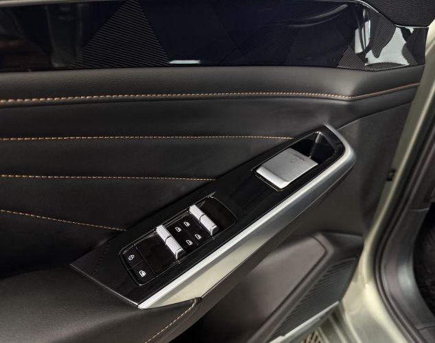 Geely Preface  Флагман