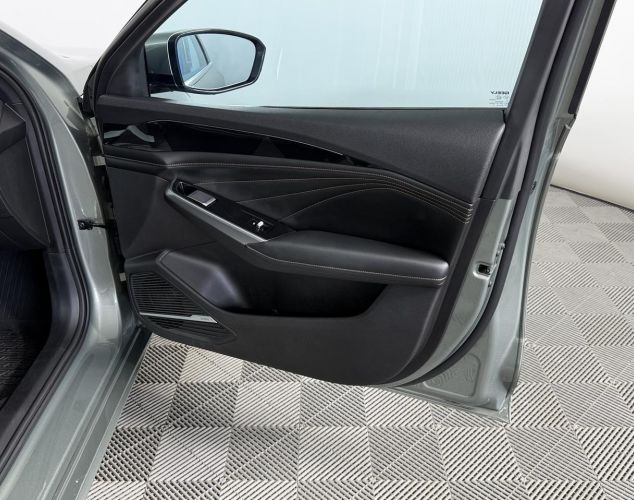 Geely Preface  Флагман