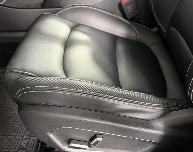 Geely Atlas Pro  Люкс