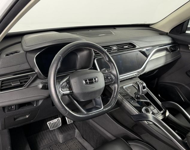 Geely Atlas Pro  Люкс