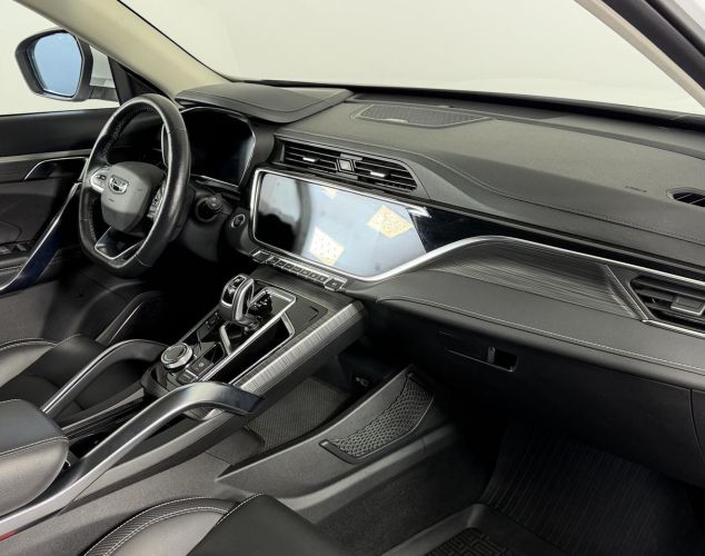Geely Atlas Pro  Люкс