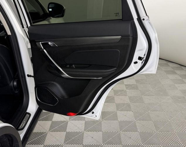 Geely Atlas Pro  Люкс
