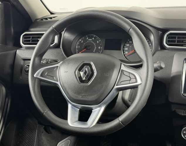 Renault Duster  Drive