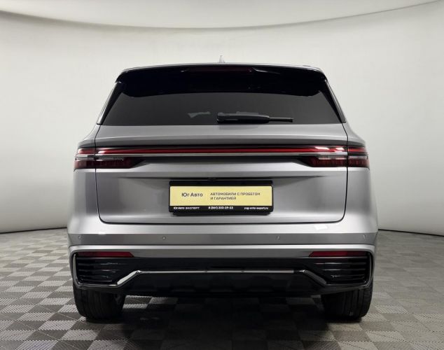 Geely Monjaro  Flagship