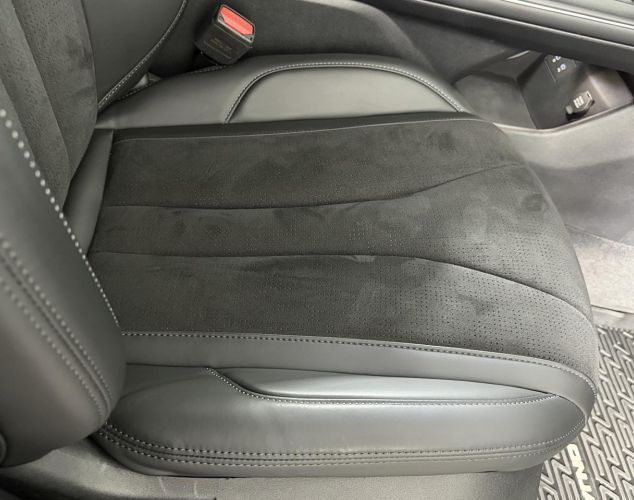 Geely Monjaro  Flagship