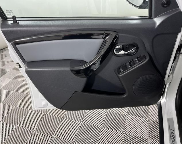 LADA (ВАЗ) Largus  Luxe 7 мест