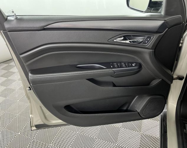 Cadillac SRX  