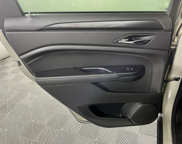Cadillac SRX  