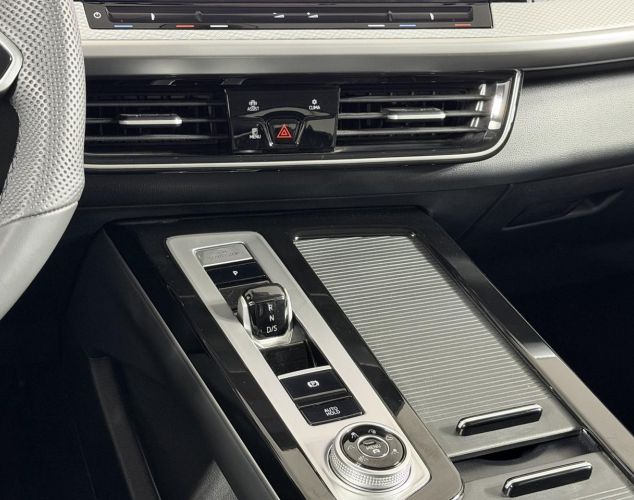 Volkswagen Tavendor  