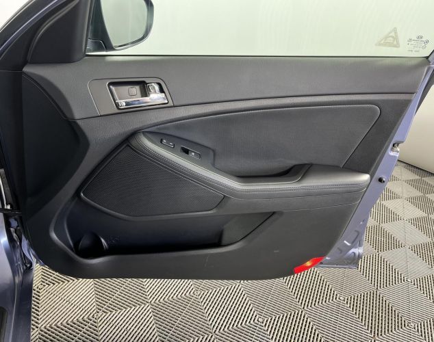 Kia Optima  Premium