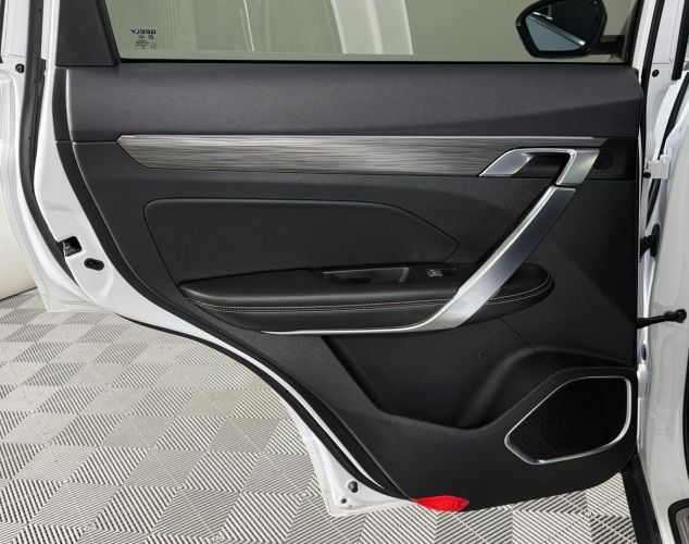 Geely Atlas Pro  