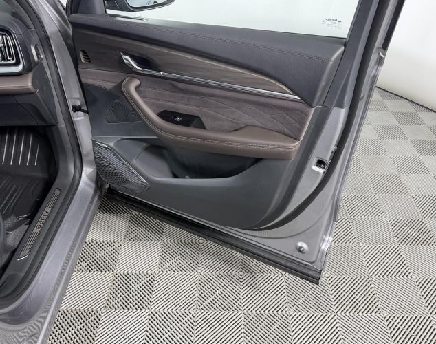 Geely Monjaro  