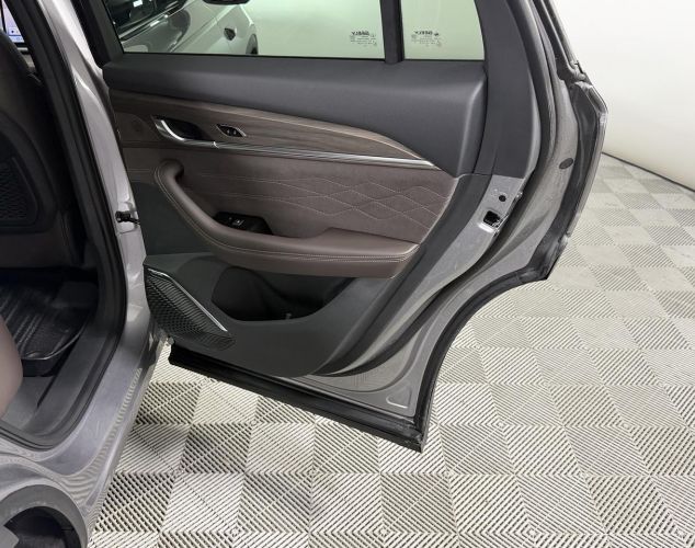 Geely Monjaro  