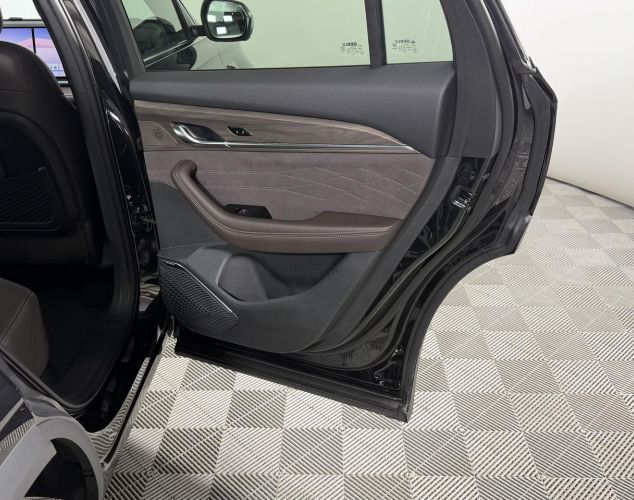 Geely Monjaro  
