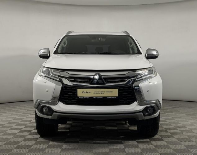 Mitsubishi Pajero Sport  