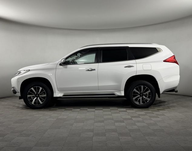 Mitsubishi Pajero Sport  