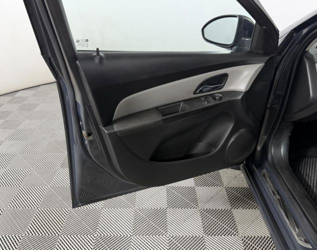Chevrolet NAV Cruze  
