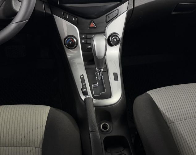 Chevrolet NAV Cruze  