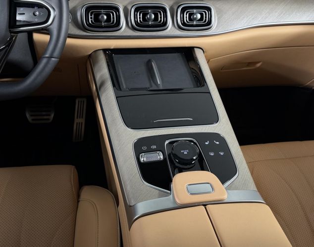 JAECOO J8  
