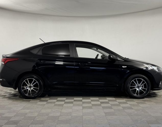Hyundai Solaris  Active