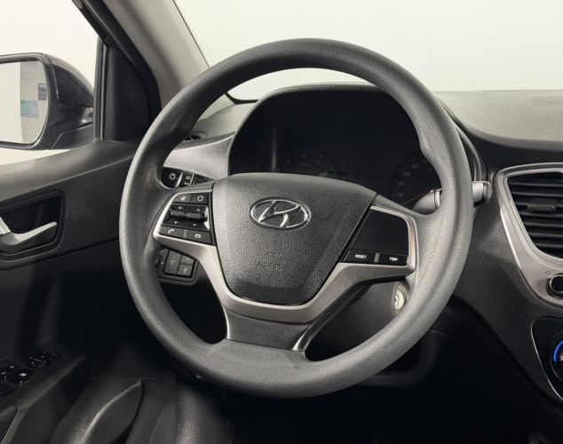 Hyundai Solaris  Active