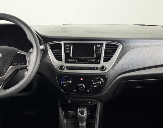Hyundai Solaris  Active