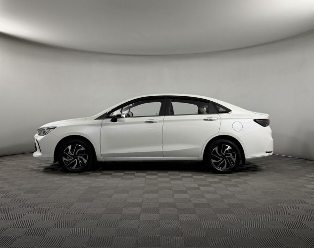 BAIC Ю5 Плюс (U5 Plus)  
