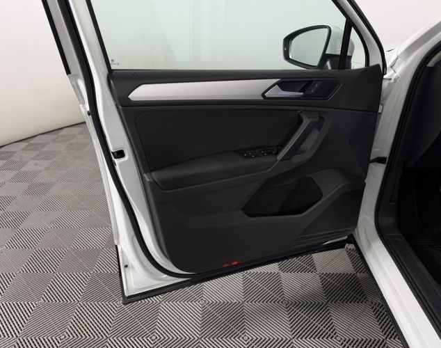 Volkswagen Tiguan  Trendline