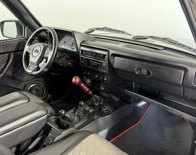LADA (ВАЗ) Niva (4x4)  