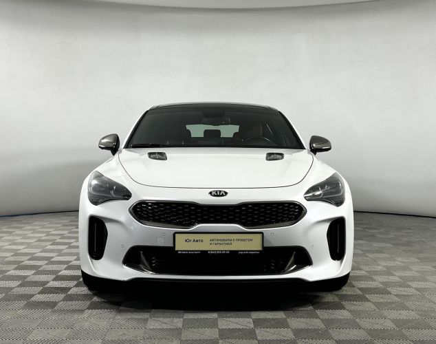 Kia Stinger  