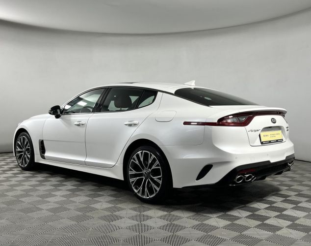Kia Stinger  