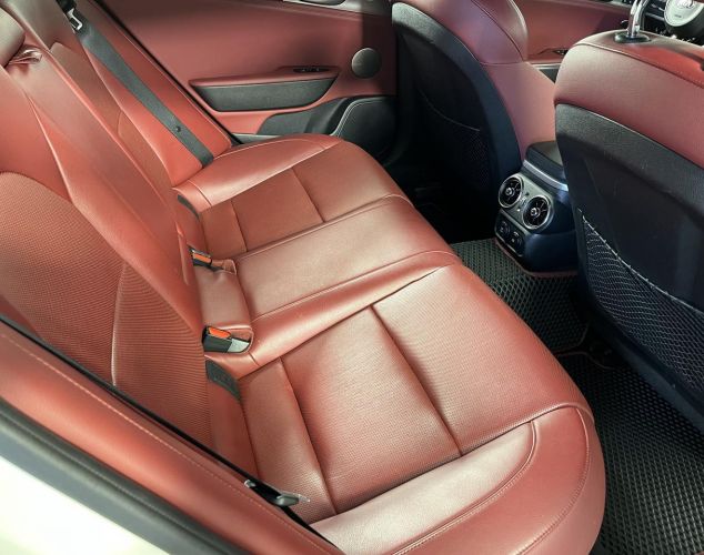 Kia Stinger  