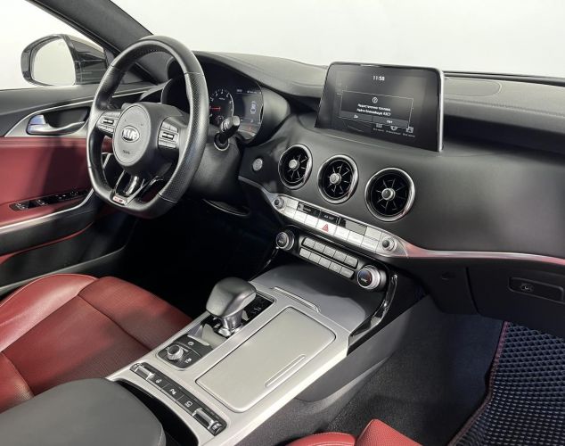 Kia Stinger  