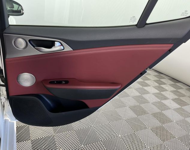 Kia Stinger  