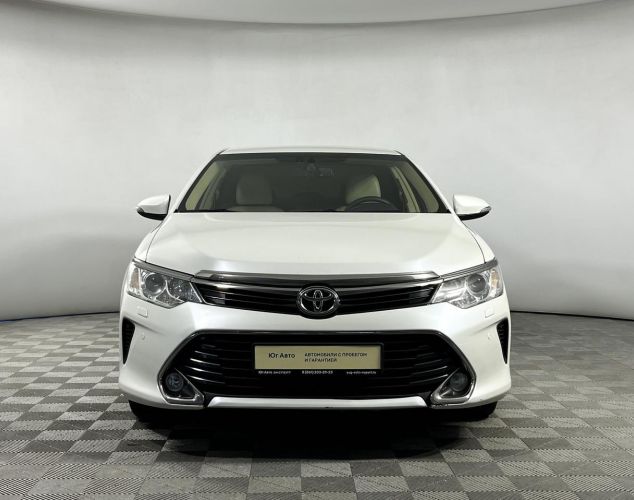 Toyota Camry  Exclusive