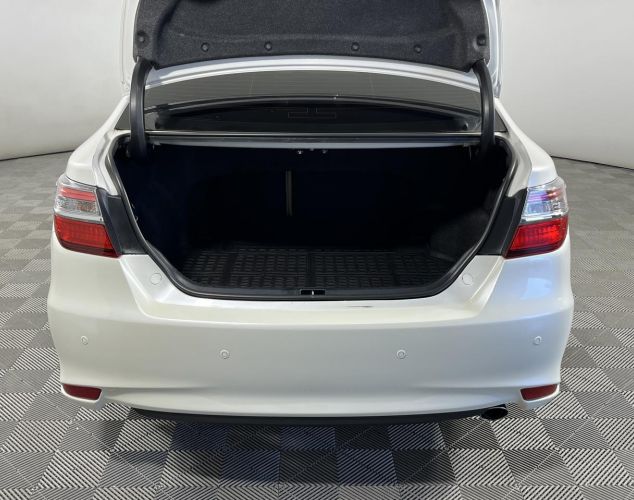 Toyota Camry  Exclusive