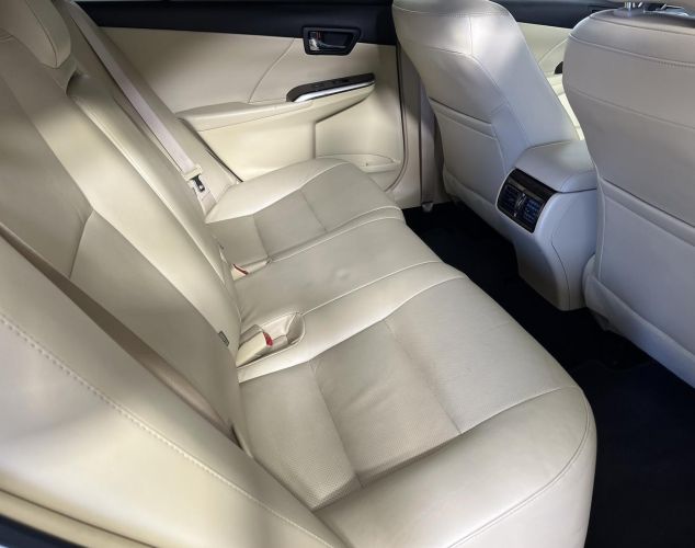 Toyota Camry  Exclusive