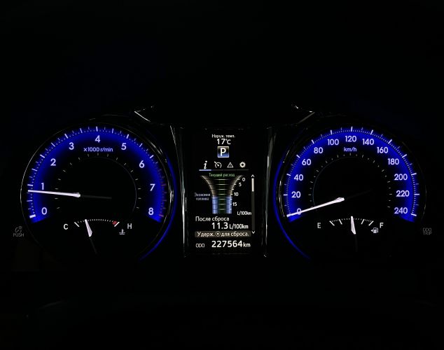 Toyota Camry  Exclusive