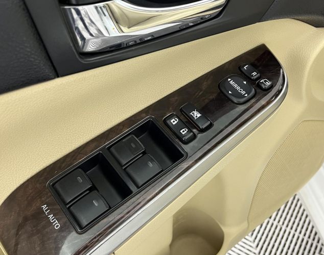 Toyota Camry  Exclusive