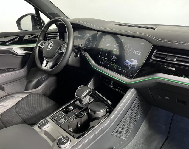 Volkswagen Touareg  R-Line