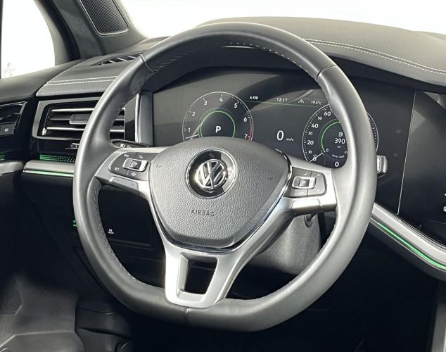 Volkswagen Touareg  R-Line