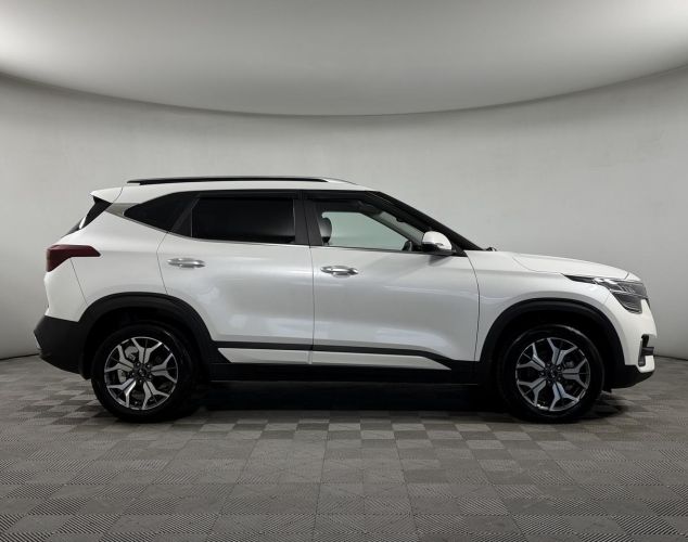 Kia Seltos  Prestige