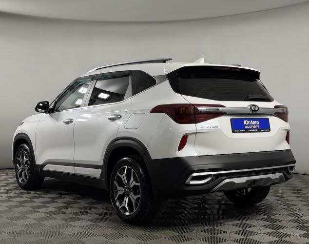 Kia Seltos  Prestige