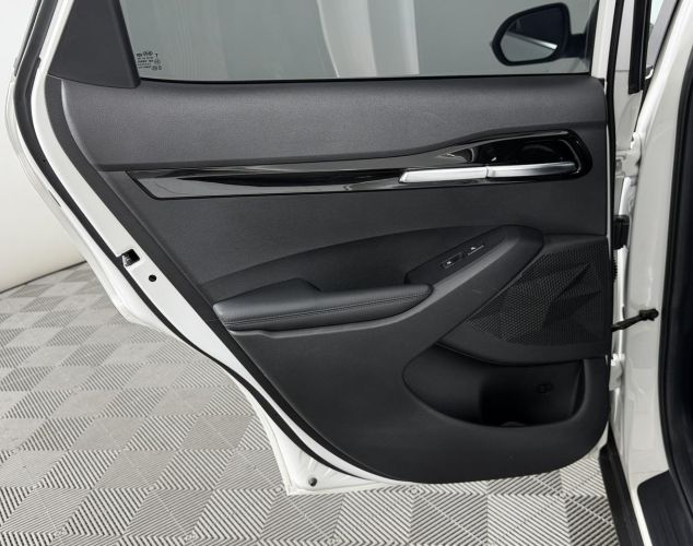 Kia Seltos  Prestige
