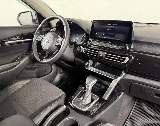 Kia Seltos  Prestige