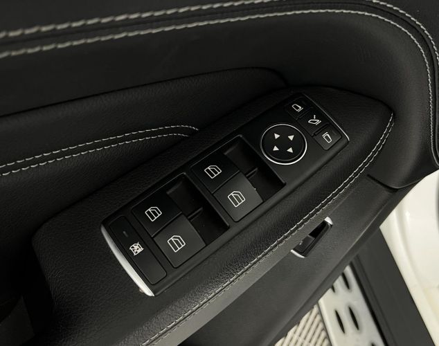 Mercedes-Benz M-Класс  