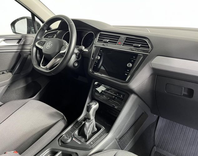 Volkswagen Tiguan  Status Plus