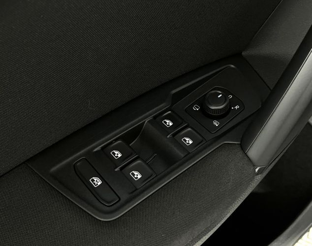 Volkswagen Tiguan  Status Plus