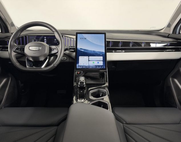 Geely Atlas  Flagship Exclusive